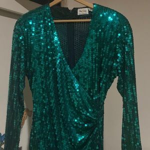 OLEG CASSINI EMERALD SEQUIN DRESS